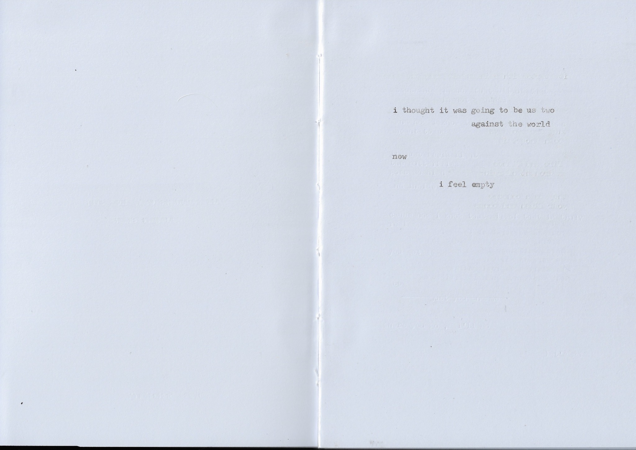 Pages du recueil avec le texte I feel empty